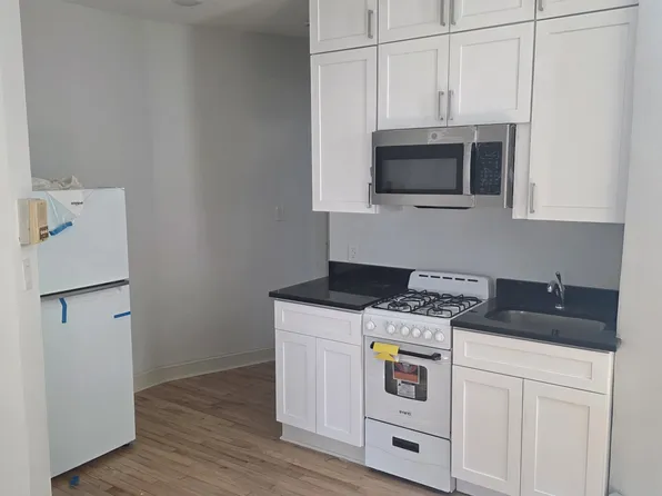 1058 Avenue C APT 5, Bayonne, NJ 07002