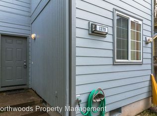 1379 Lincoln Aly, Eugene, OR 97401