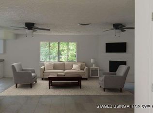 132 White Oak Dr N, New Caney, TX 77357