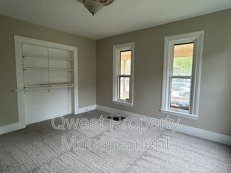 221 Hollister Ave SE #1 — Photo 6