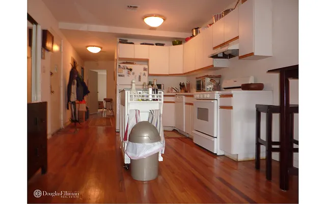 Rented by Douglas Elliman | media 53