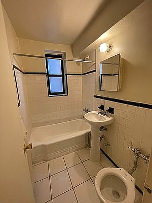4th image of 72-15 37th Ave #3