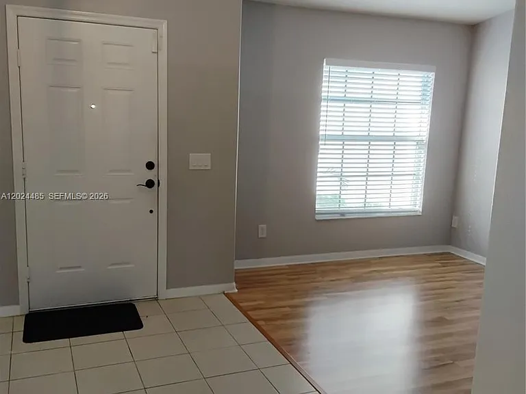 1001 SW Estaugh Ave — Photo 10