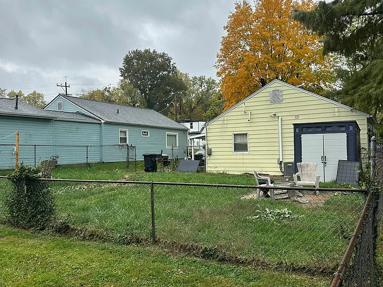 6128 Red Bank Rd — Photo 29