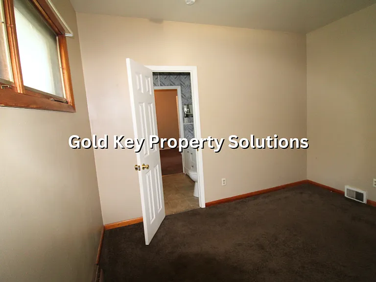 1725 Delaware St — Photo 17