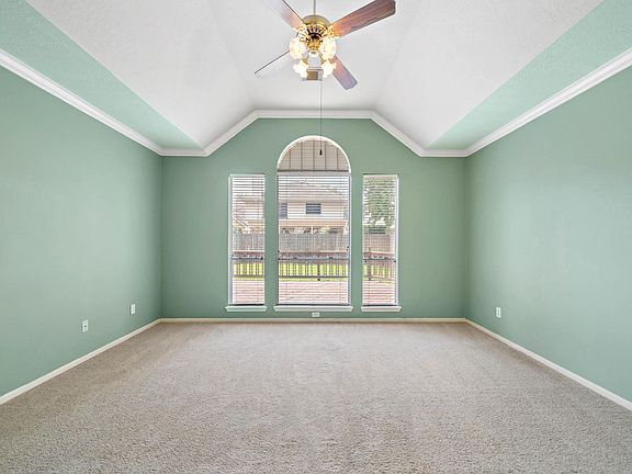3rd image of 2118 Hickory Bay Ct