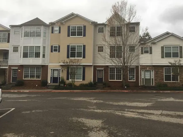 229 Riverstone Commons Cir, Canton, GA 30114