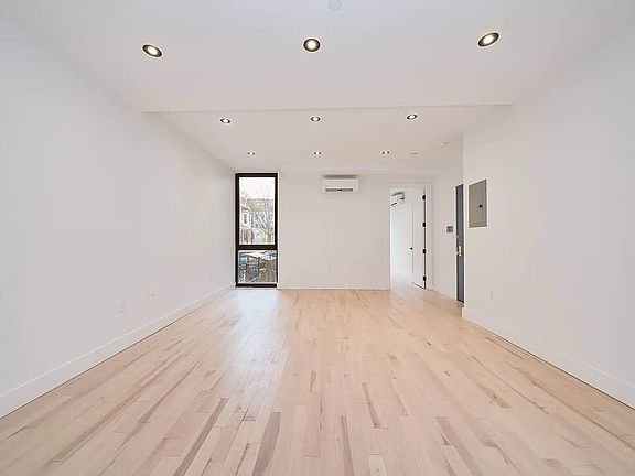 5th image of 126 Winthrop St #1A