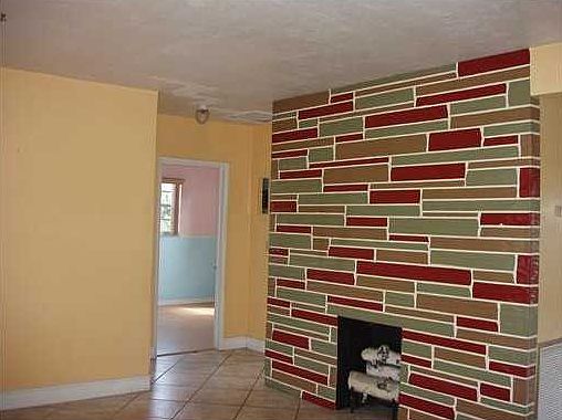 2nd image of 7540 Miramar Blvd