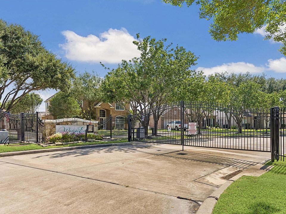 1st image of 10743 Karter Ct