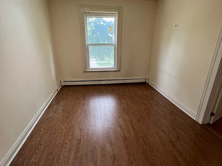 22 Victor St #3 — Photo 3