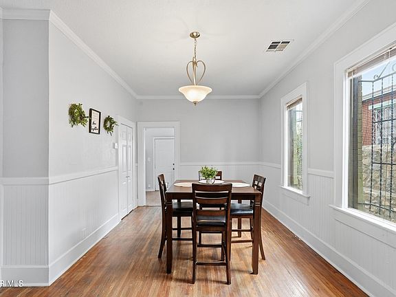 5th image of 3110 Fort Blvd