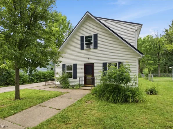 27 Union St, Oberlin, OH 44074