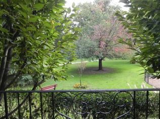 30 Barstow Rd APT LL2, Great Neck, NY 11021