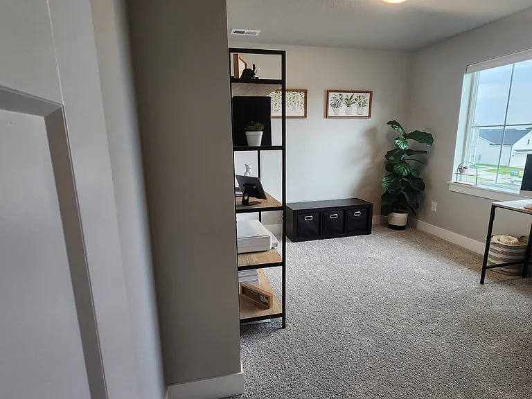 603 NE Pearl Dr — Photo 14