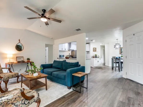 11719 Spring Song Dr, San Antonio, TX 78249