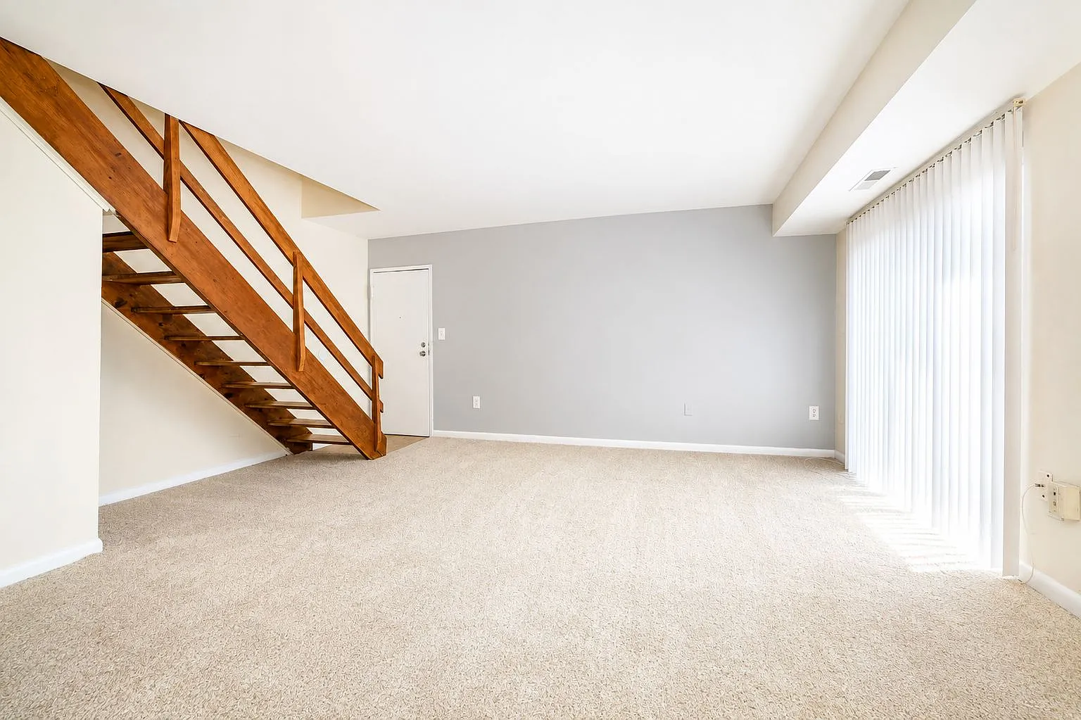 Hancock Apartments — Photo 3