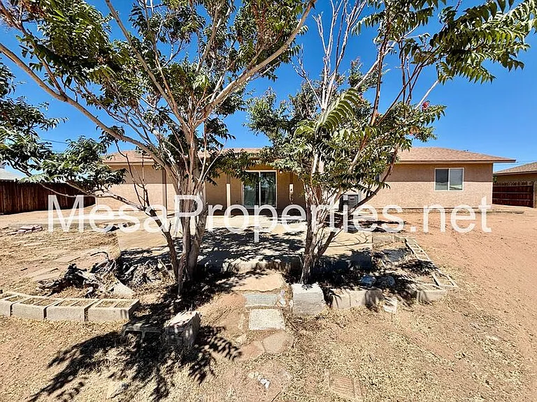11729 Jamacha Rd — Photo 20