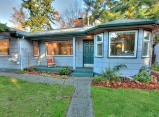 11720 9th Ave NE, Seattle, WA 98125