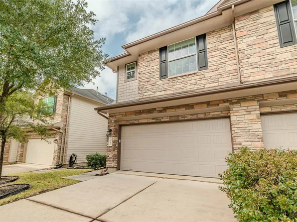 323 Bloomhill Pl, Magnolia, TX 77354