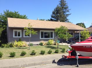 930 Harold Ln, Healdsburg, CA 95448