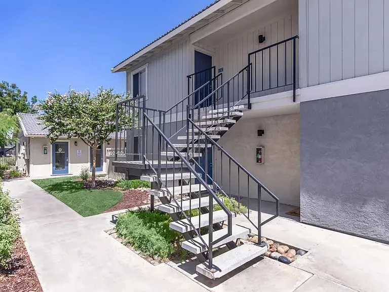 The Landings Edge at Lemoore — Photo 17