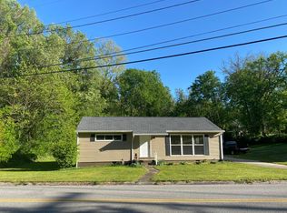 128 Arkansas Ave, Oak Ridge, TN 37830