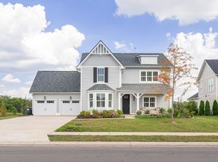 7546 Delancey Dr, College Grove, TN 37046