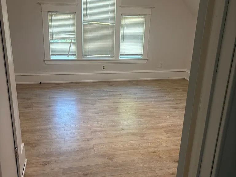 4219 Dupont Ave N #2 — Photo 14