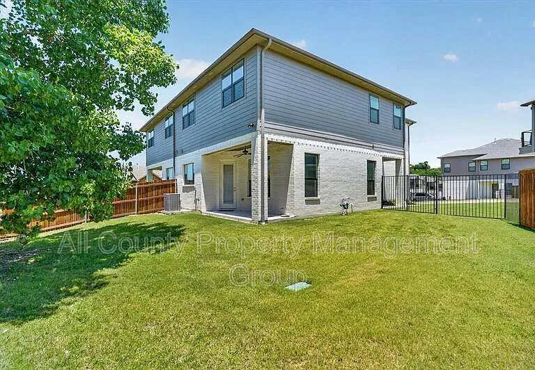 6330 Oakbend Cir — Photo 21