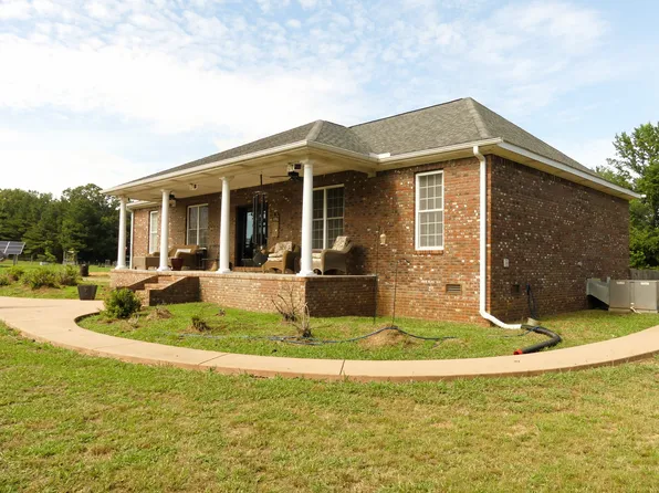 249 Alton Maners Rd, Scotts Hill, TN 38374