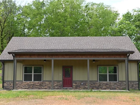 107 Church St SE, Ranger, GA 30734