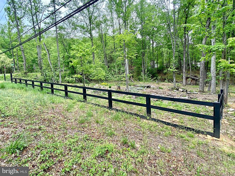 1st image of 2505 Gore Dr