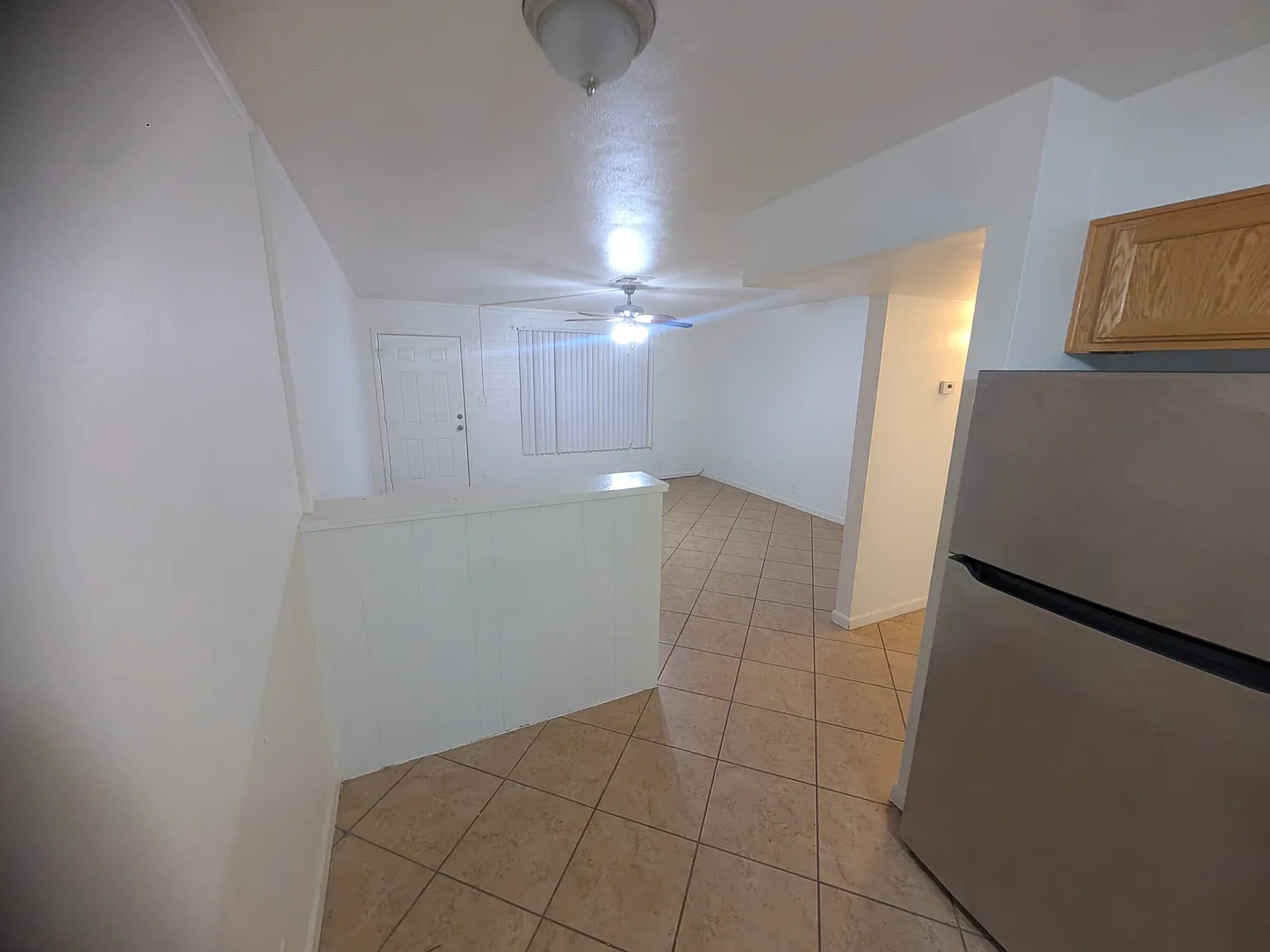 2 bed, 900 sqft, $1,550 — Photo 2
