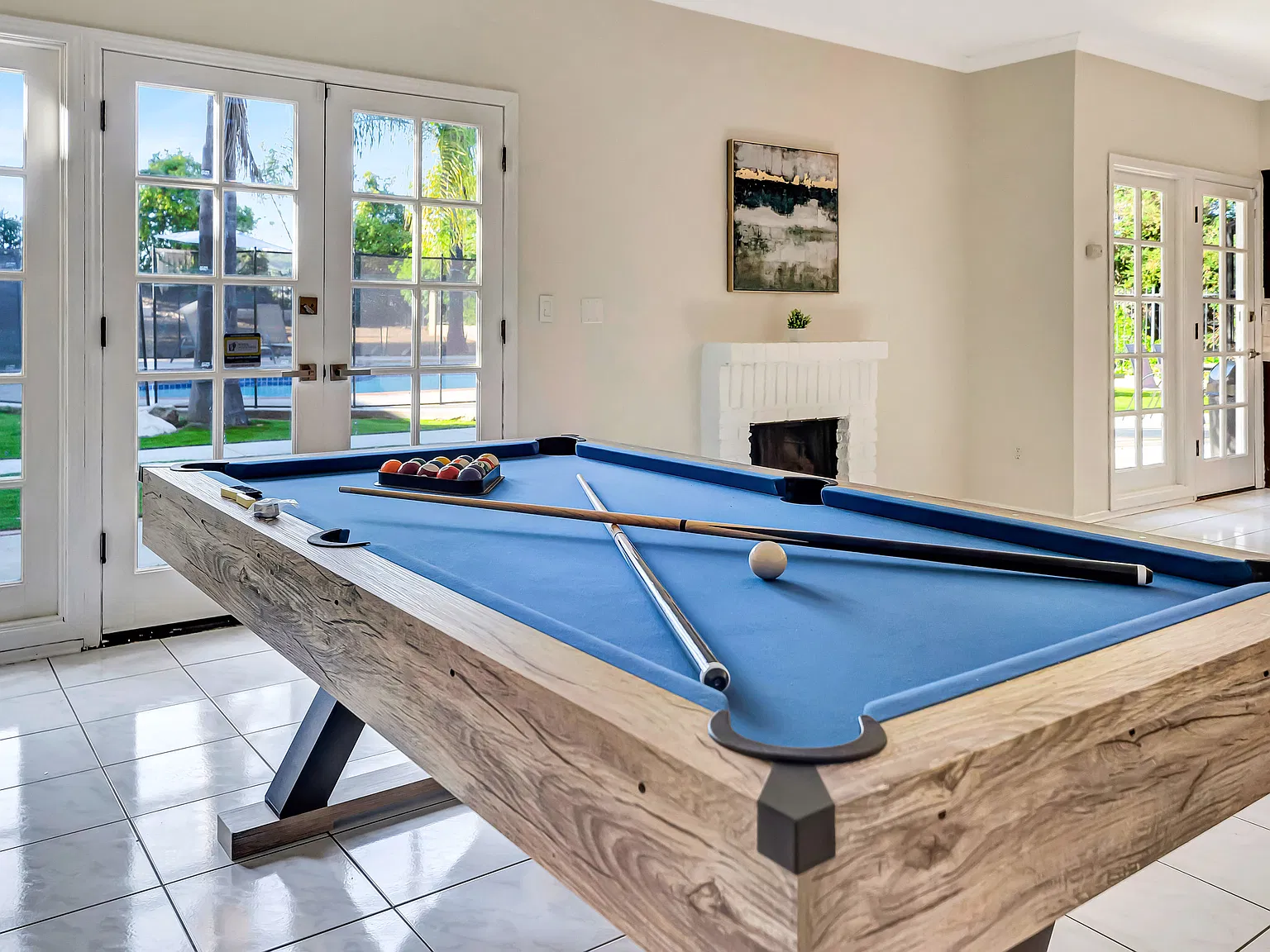4 bed, 3100 sqft, $9,000 — Photo 4