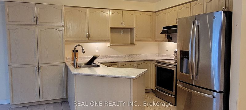 Markham Townhouse for rent - 4 Bedrooms — photo 4
