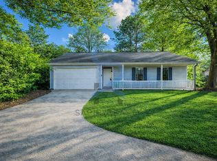 5694 Phillips Dr, Morrow, GA 30260