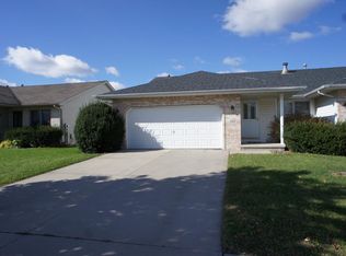 2307 Cormorant Dr, Springfield, IL 62711