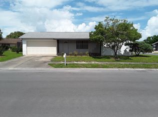 8622 Beaver Ln, Port Richey, FL 34668