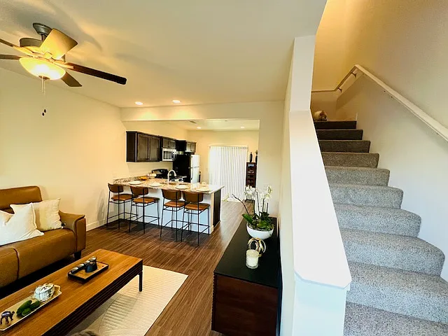 24 Elisha Ct #1-7 — Photo 8