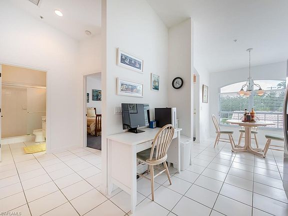 4th image of 2100 Cascades Dr APT 8