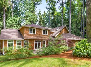 13452 Fern Creek Ln NE, Bainbridge Island, WA 98110