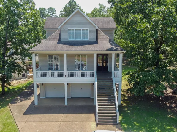 14 Elks Landing Dr, Iuka, MS 38852