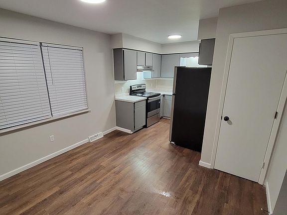 2nd image of 414 Fitzgerald Dr