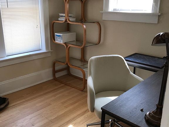 Bedroom/Office