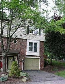 1st image of 908 Cottingham Ct