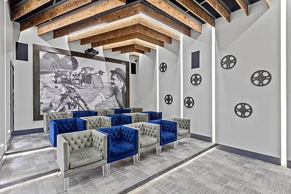 Rented by The KCI Group | media 23