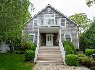 24 Clamshell Ave, East Hampton, NY 11937