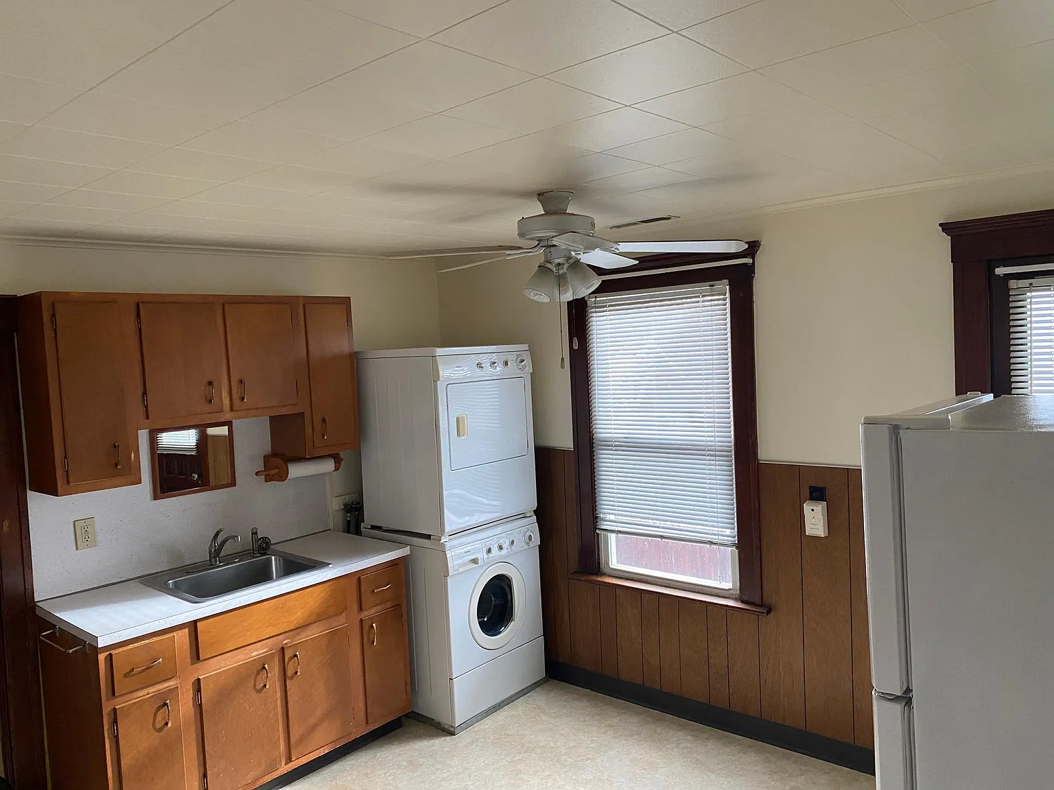 162 Red Mountain Ave — Photo 4