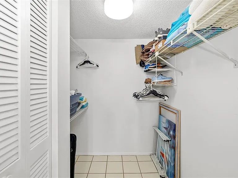 7201 Curtiss Ave #2D — Photo 22